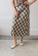 Load image into Gallery viewer, The Lady Skirt

