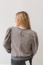 Load image into Gallery viewer, The Perri Top
