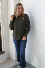 Load image into Gallery viewer, The Renna Jeans
