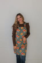 Load image into Gallery viewer, Hannah Apron
