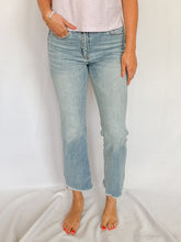 Load image into Gallery viewer, The Striving Jeans

