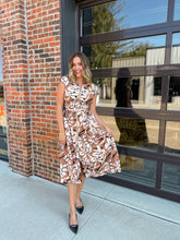 Load image into Gallery viewer, The Autumn in New York Dress
