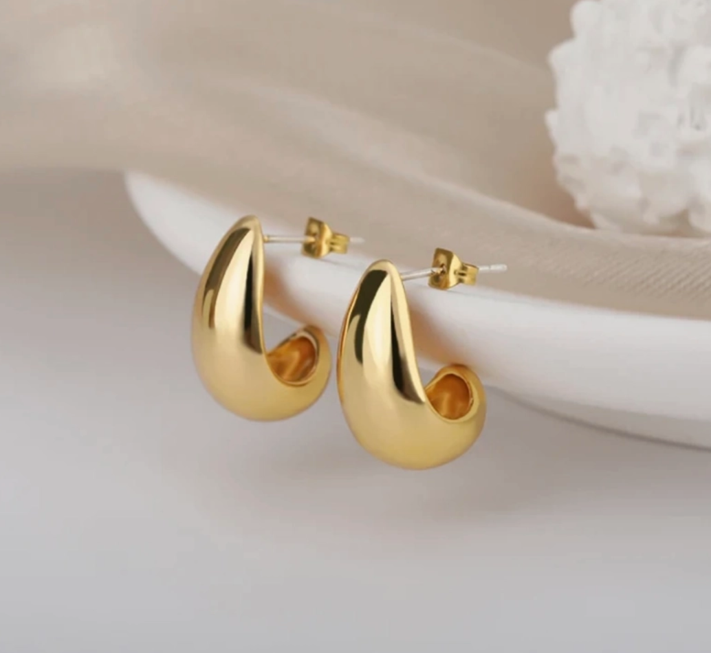 Elegant Gold Earrings