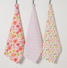 Load image into Gallery viewer, Cottage Floral Bakers Floursack Dishtowels
