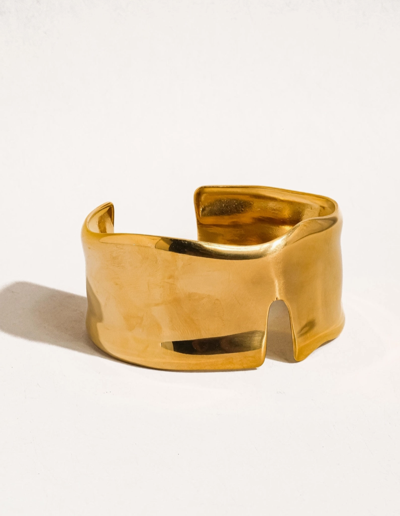 Clyde 18K Gold Non-Tarnish Abstract Bold Bangle