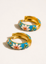 Load image into Gallery viewer, Isabeau 18K Gold Non-Tarnish Vintage Floral Hoop Earrings
