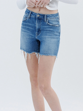 Load image into Gallery viewer, The Summer Boyfriend Shorts
