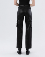 Load image into Gallery viewer, The Roxann Jeans
