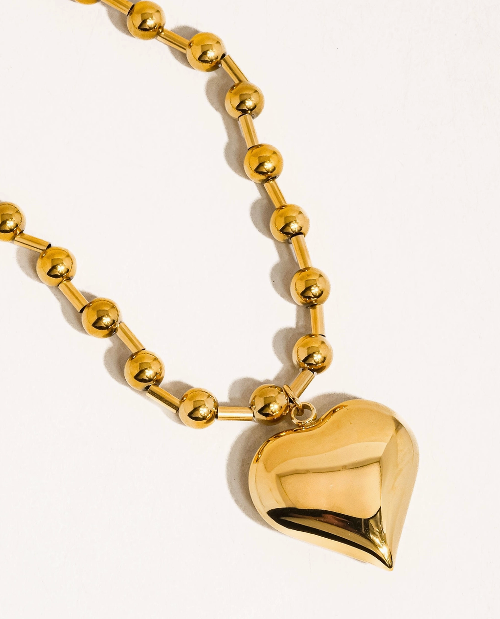 Paris 18K Gold Non-Tarnish Large Heart Chain Necklace
