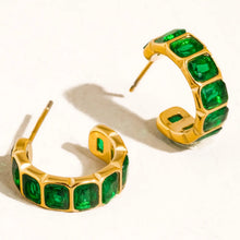 Load image into Gallery viewer, Clariel 18K Gold Non-Tarnish Minimalist Hoop Earrings
